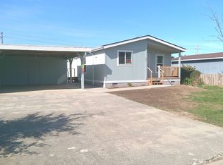 1222 Indiana Ave SE, Bandon, OR 97411