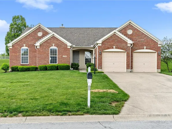4199 Old Osprey Cir, Miamisburg, OH 45342