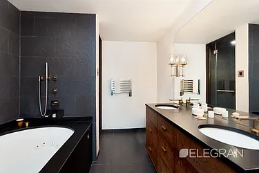 Rented by (Legacy) Elegran