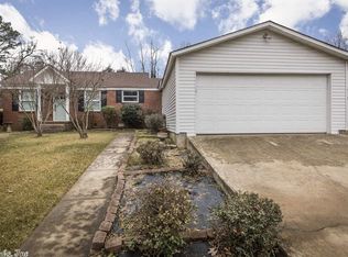 4717 Lakeshore Dr, N Little Rock, AR 72116