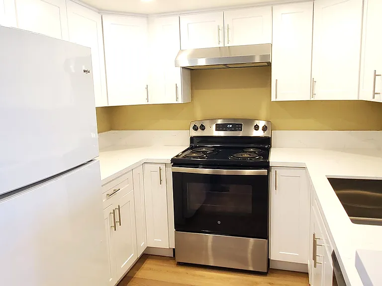 Brand New kitchen cabinets