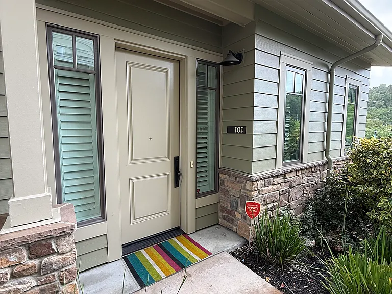 1006 Woodbury Rd #101 — Photo 17