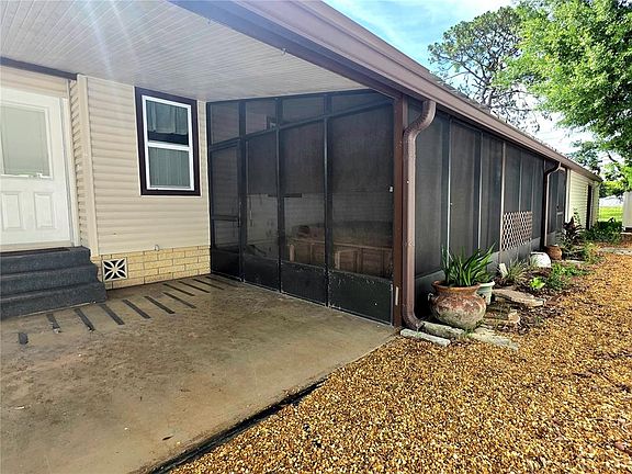 4th image of 37408 Marta Ave