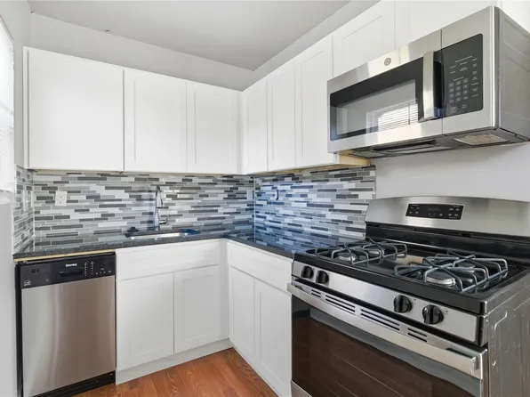 204 E 30th St Unit 201, Austin, TX 78705