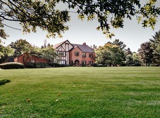 3604 N Fork Dr, Akron, OH 44333