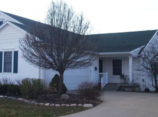 4164 Hamlet Cv, Bath, MI 48808