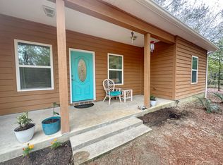 721 Coventry Rd, Defuniak Springs, FL 32433