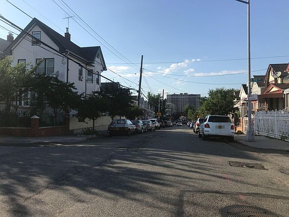 5th image of 9101 182nd Pl