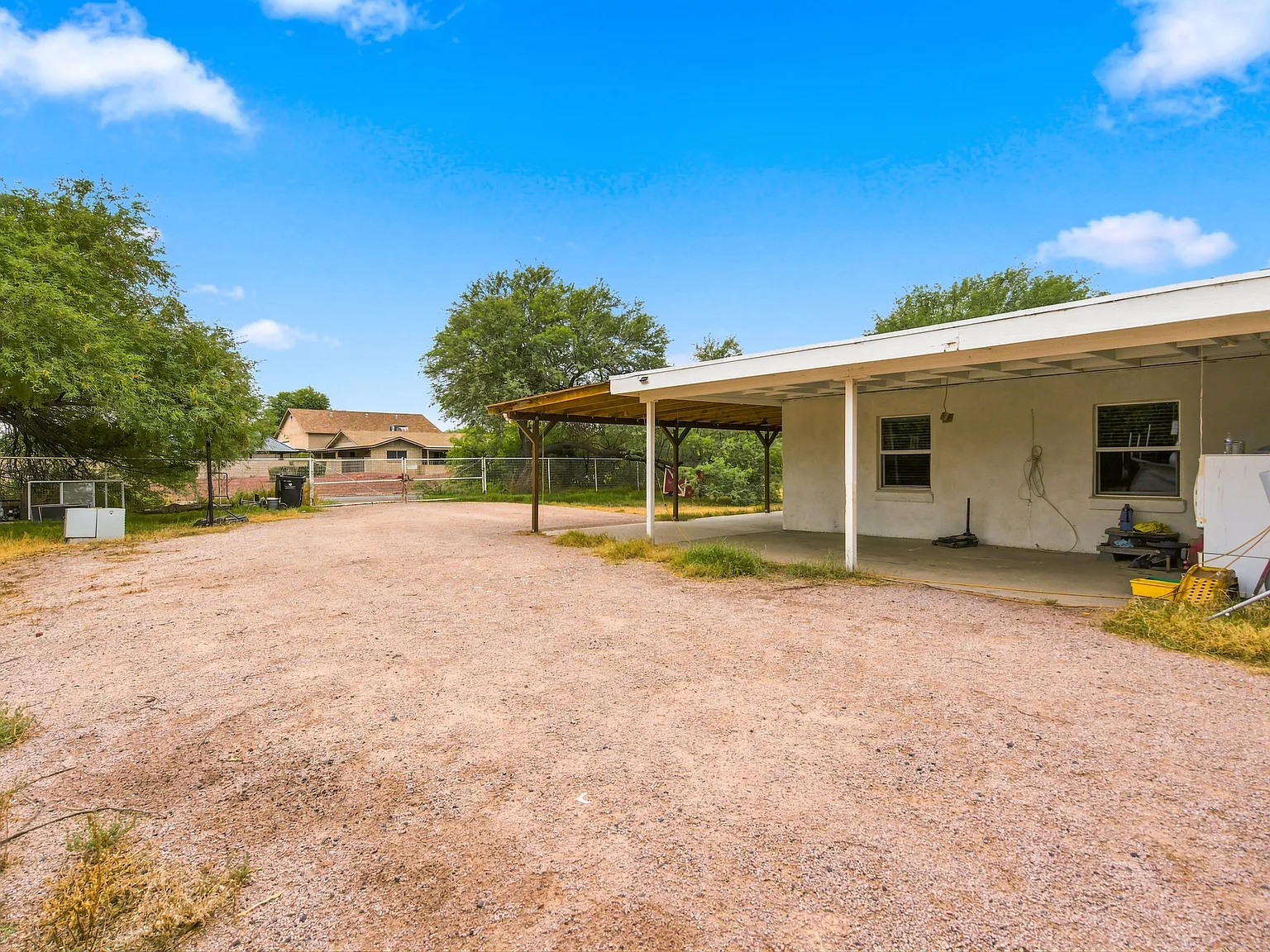 6306 W Vineyard Rd — Photo 3