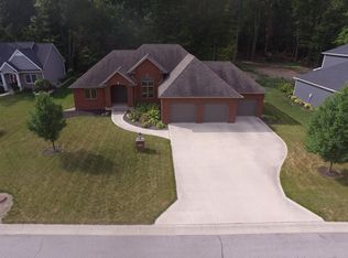 1814 Brook Ct, Ossian, IN 46777