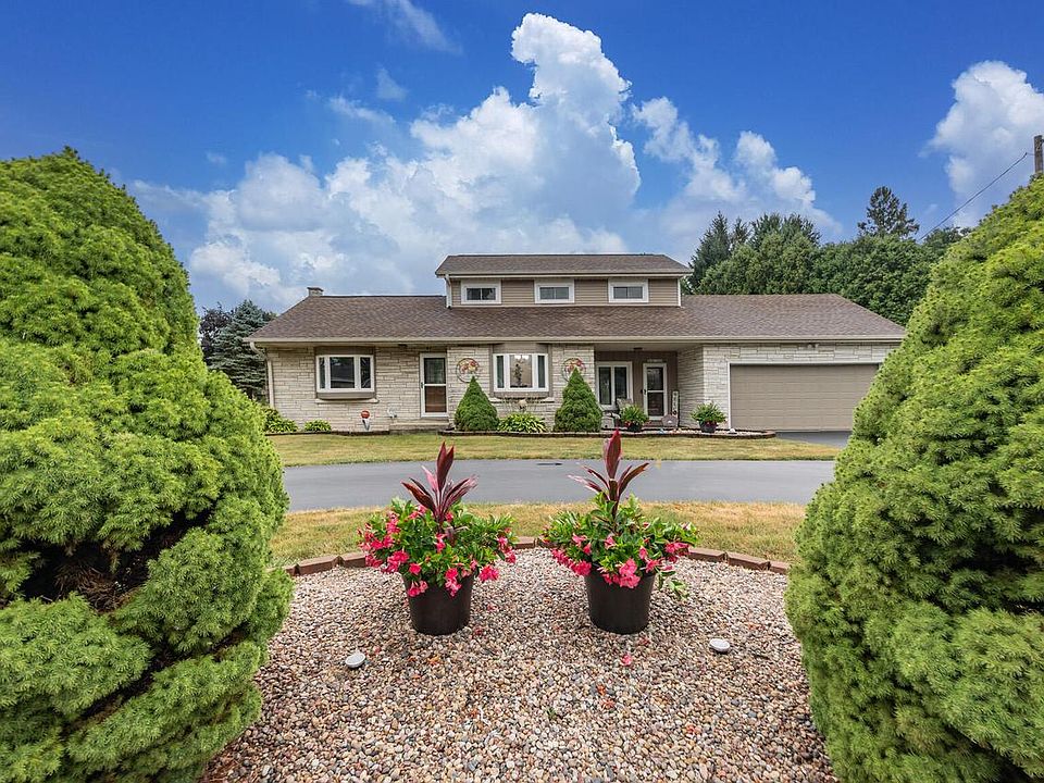 1st image of S94W14409 Groveway LANE