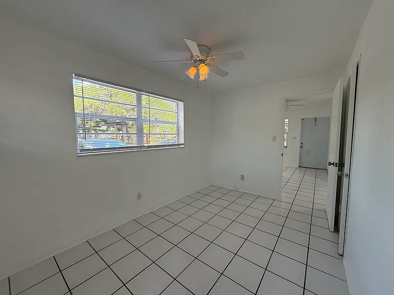 1101 SW 15th Ave #14 — Photo 7