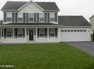 346 Riviera Dr, Martinsburg, WV 25403