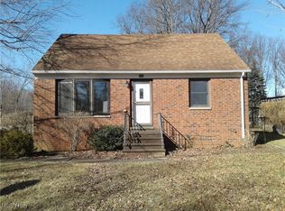 332 Claremont Rd, Vermilion, OH 44089