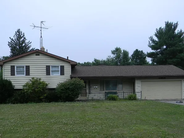 3066 Lynwood Dr NW, Warren, OH 44485
