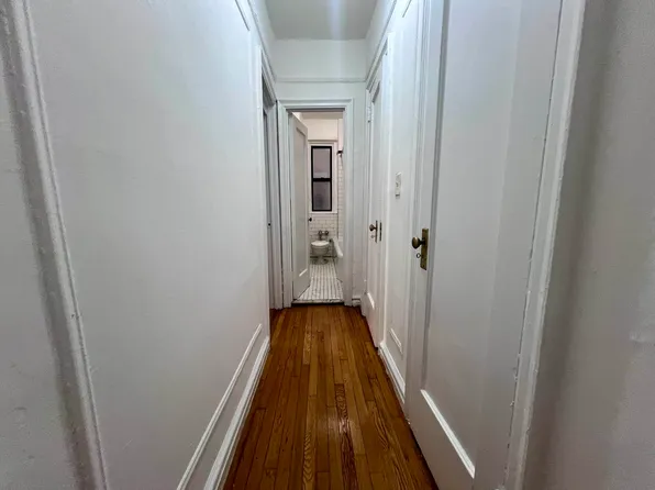 2190 Boston Road image 5 of 10