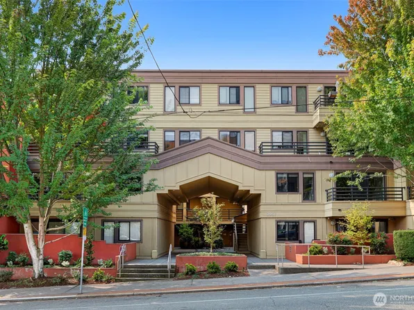 3401 Wallingford Avenue N #403, Seattle, WA 98103
