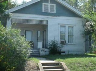 908 E 6th St, Texarkana, AR 71854