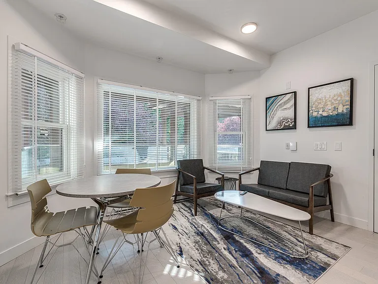 1431 Haro St #101 — Photo 17