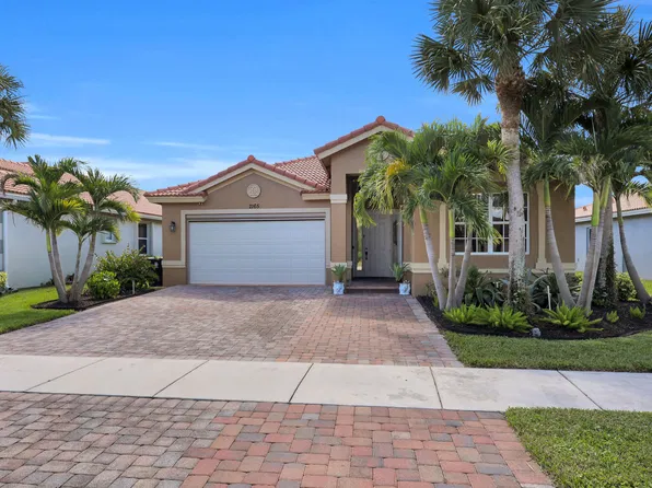 2165 Newport Isles Boulevard, Port St Lucie, FL 34953