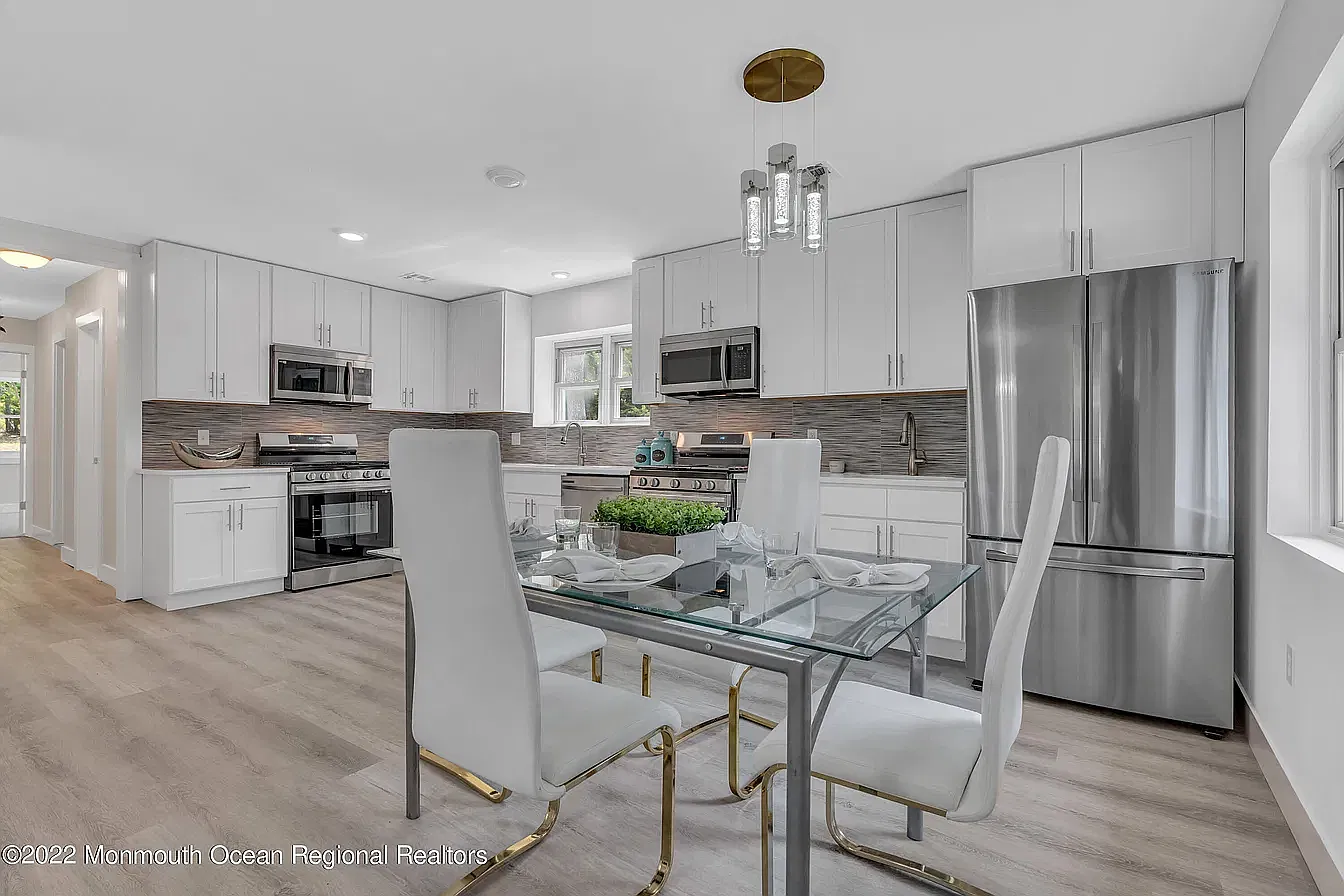 3 bed, 1190 sqft, $2,850 — Photo 4