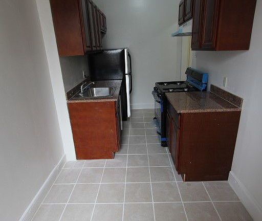 4th image of 4415 43rd Ave APT G6