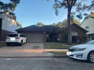 16210 Cairngorm Ave, Houston, TX 77095