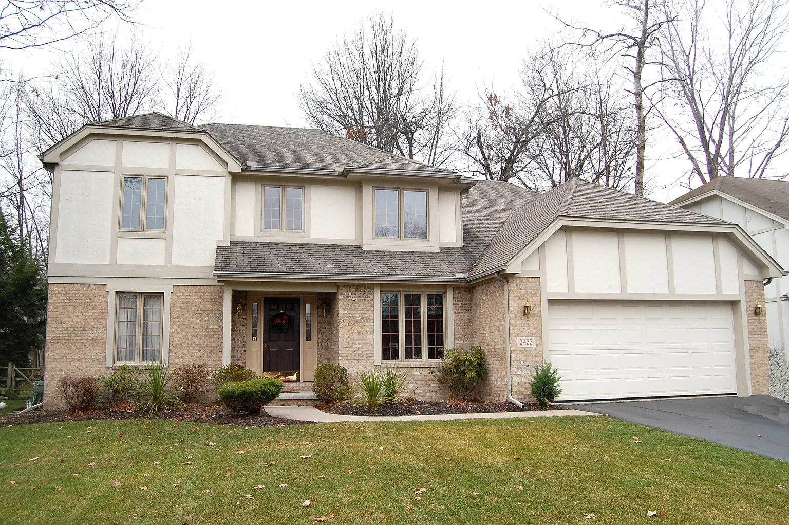 2433 Wimbledon Park Blvd photo 1