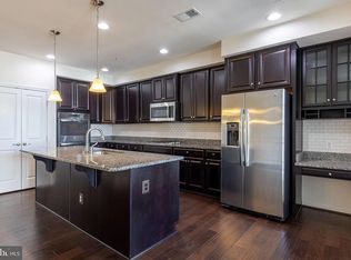 7584 Brunson Cir, Gainesville, VA 20155