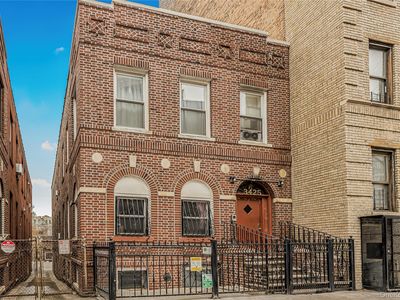 3425 Dekalb Avenue, Bronx, NY, 10467