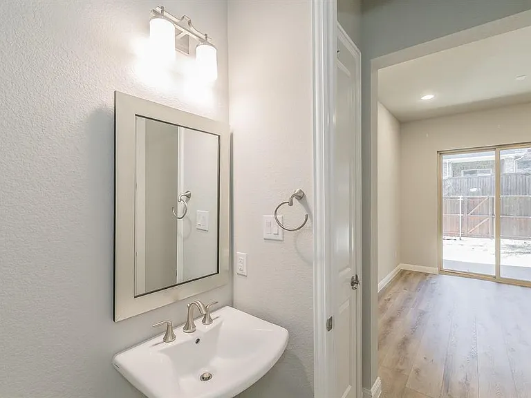 17736 Coralberry Dr — Photo 9