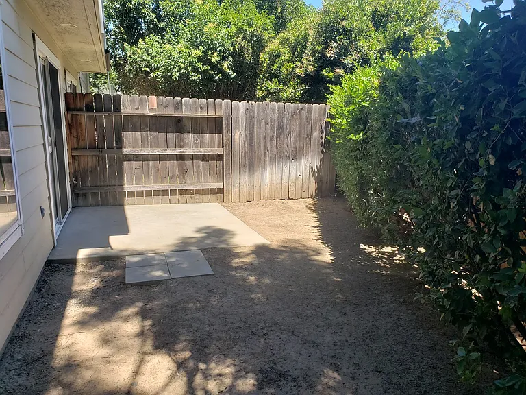 579 Morgan Drive — Photo 16