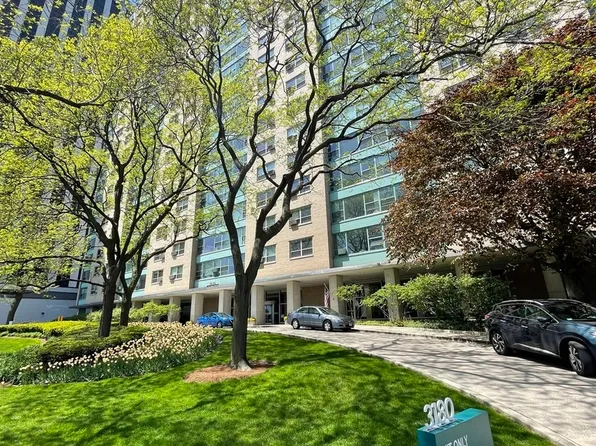 3180 N Lake Shore Dr APT 4C, Chicago, IL 60657