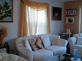 72 Glendower Rd #B, Roslindale, MA 02131