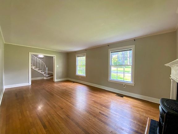 4th image of 931 Delmar St