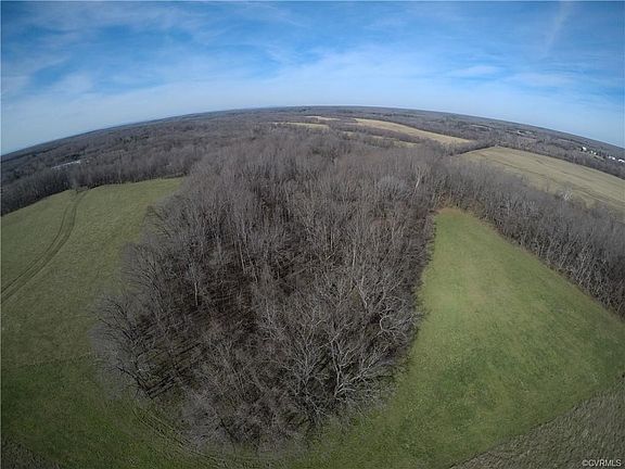 5th image of 65 Hamton Ln
