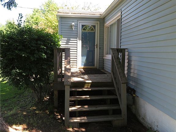 4th image of 571 Tuscarora Rd