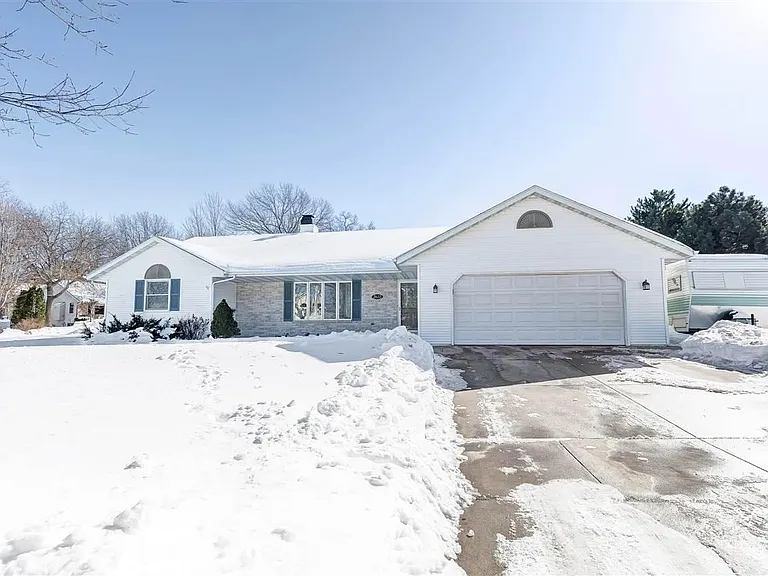 2655 Saint Ann Dr — Photo 14