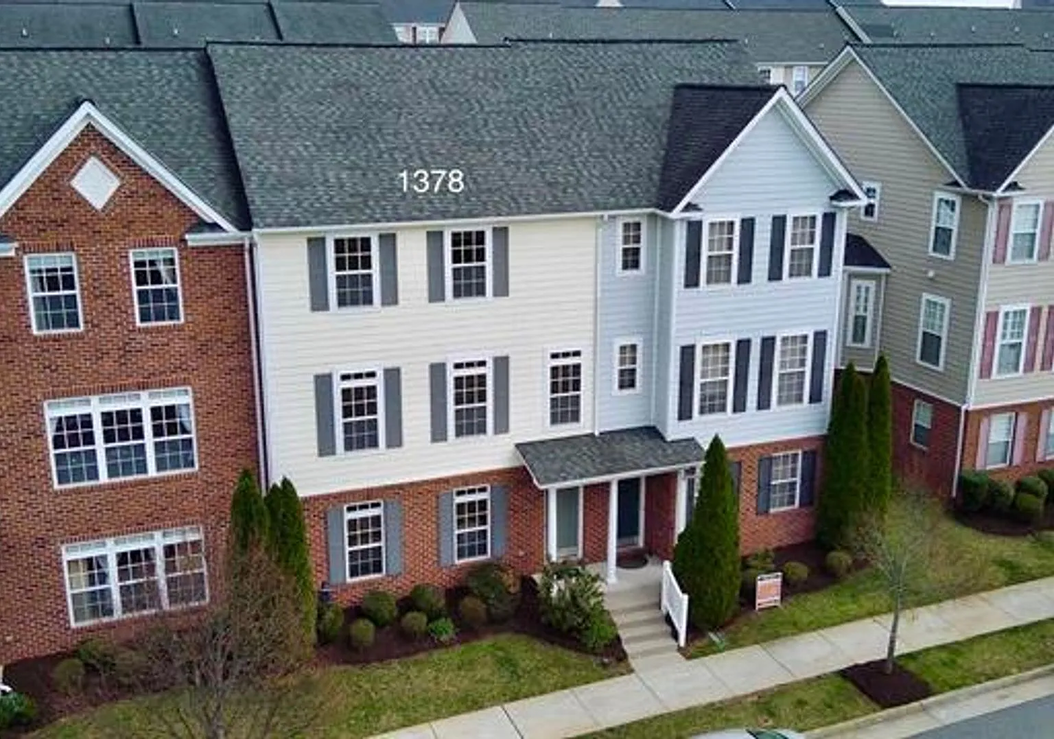 Walk to Bonefish & Target from this like new multi-level 4 bedroom, 3.5 bath townhome! — Photo 1