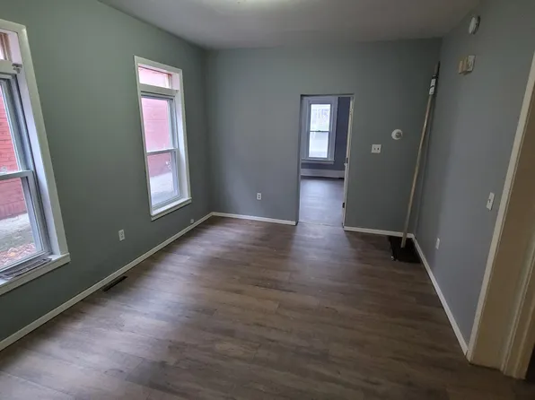 360 W 5th St #1, Erie, PA 16507