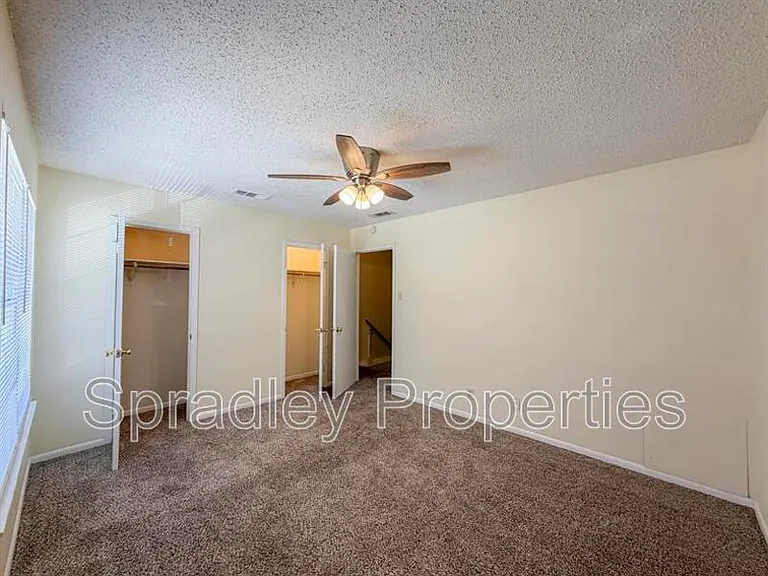 1027 N Wall St — Photo 14