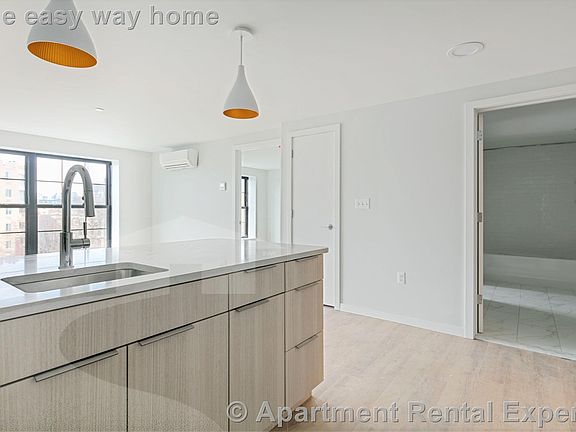 3rd image of 10 Soden St #407