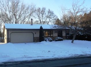 4375 Svensk Ln, Eagan, MN 55123