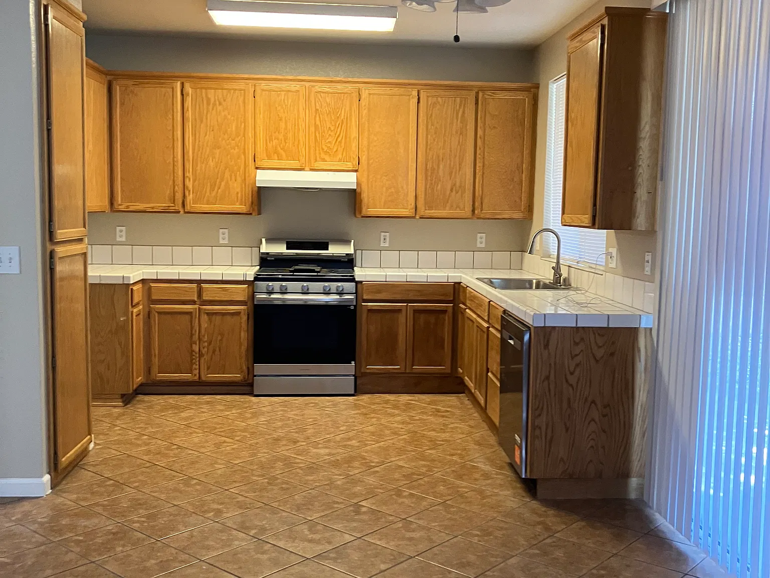 Peppertree Way, Tracy — Photo 4
