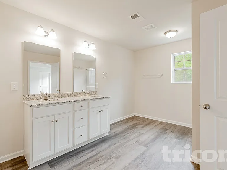2 Iron Horse Ct — Photo 5