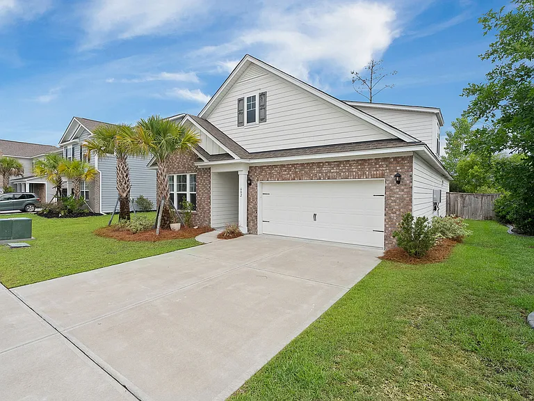 602 Chigwell Springs Ln — Photo 4