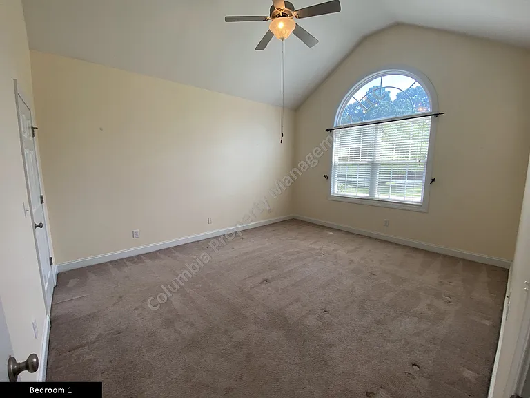 568 Park Place Dr — Photo 8