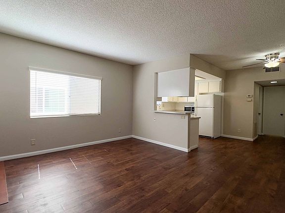 3rd image of 4540 Glacier Ave APT 4