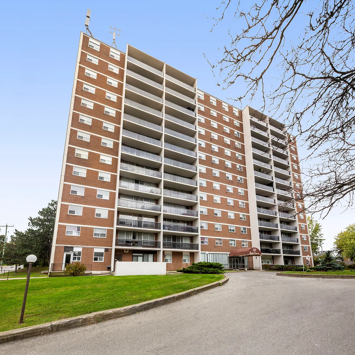 Building Photo - 560 Birchmount Rd