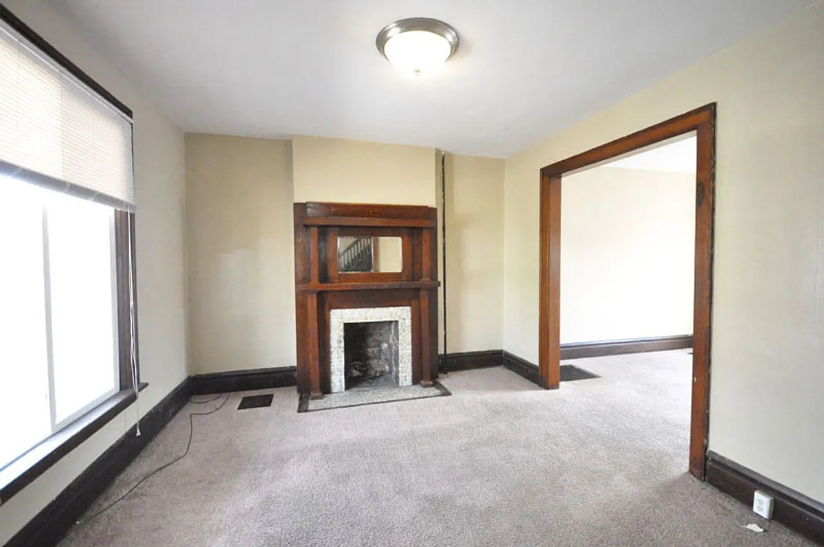 Building Photo - 177 E 11th Ave